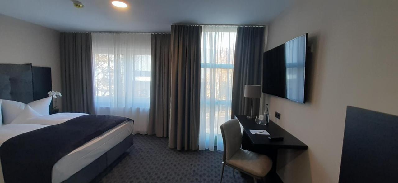 Remstal Hotel 바인슈타트 외부 사진